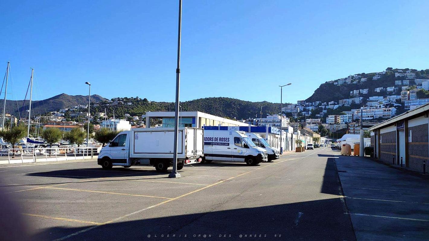 20 - Rosas - Port.jpg